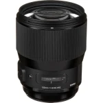 EF 135mm f1.8.webp